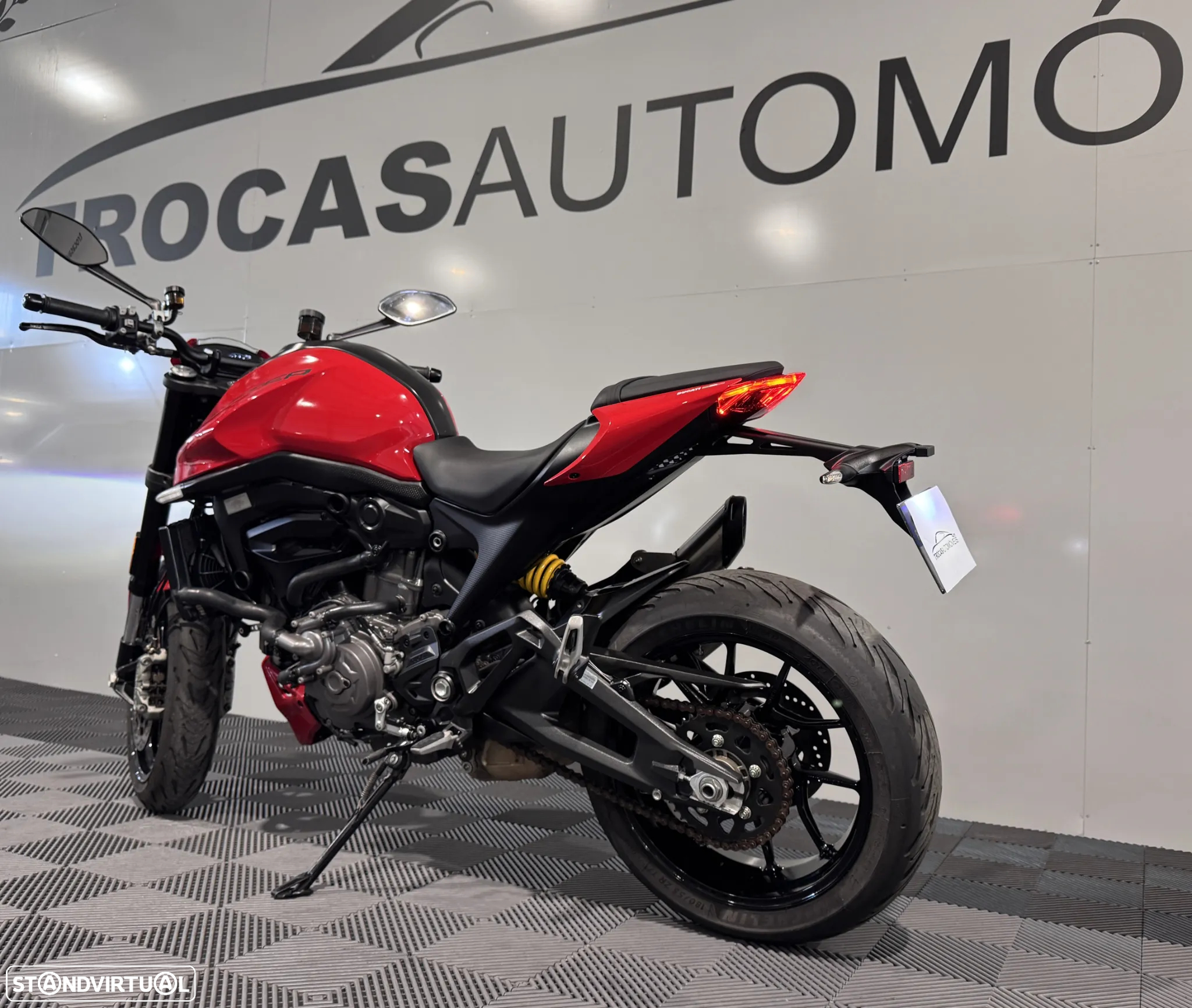 Ducati Monster 937 - 52