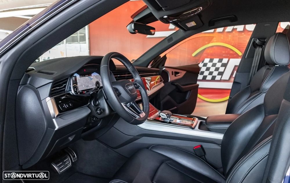Audi Q8 60 TFSIe quattro S line Tiptronic - 9