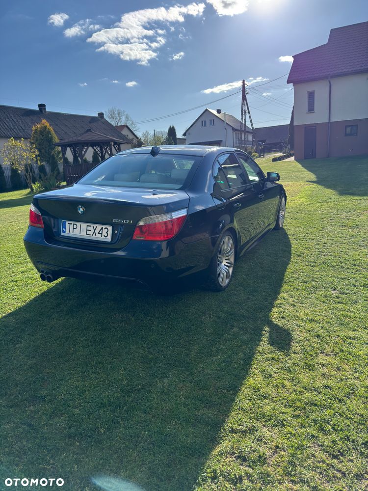 BMW Seria 5 550i Sport-Aut Edition Sport - 6