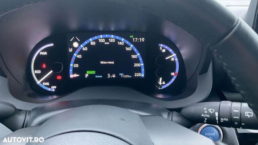 Toyota Yaris Cross 1.5 VVT-i HSD 130 4x4 HEV Exclusive - 14