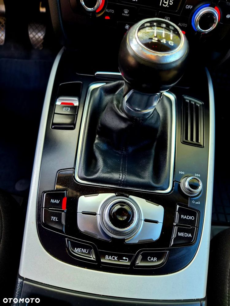 Audi A4 Avant 2.0 TDI ultra DPF Attraction - 25