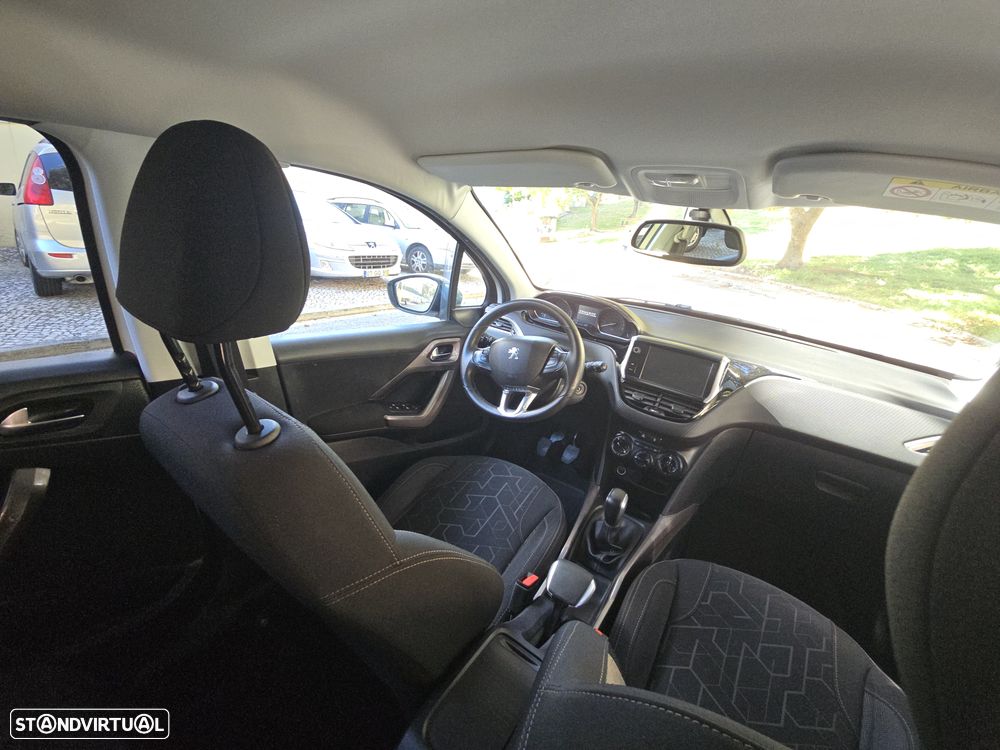 Peugeot 2008 - 27