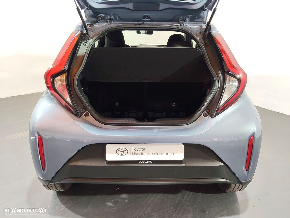 Toyota Aygo X - 11
