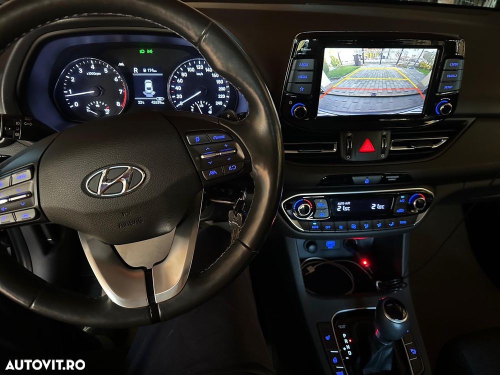 Hyundai i30 - 9