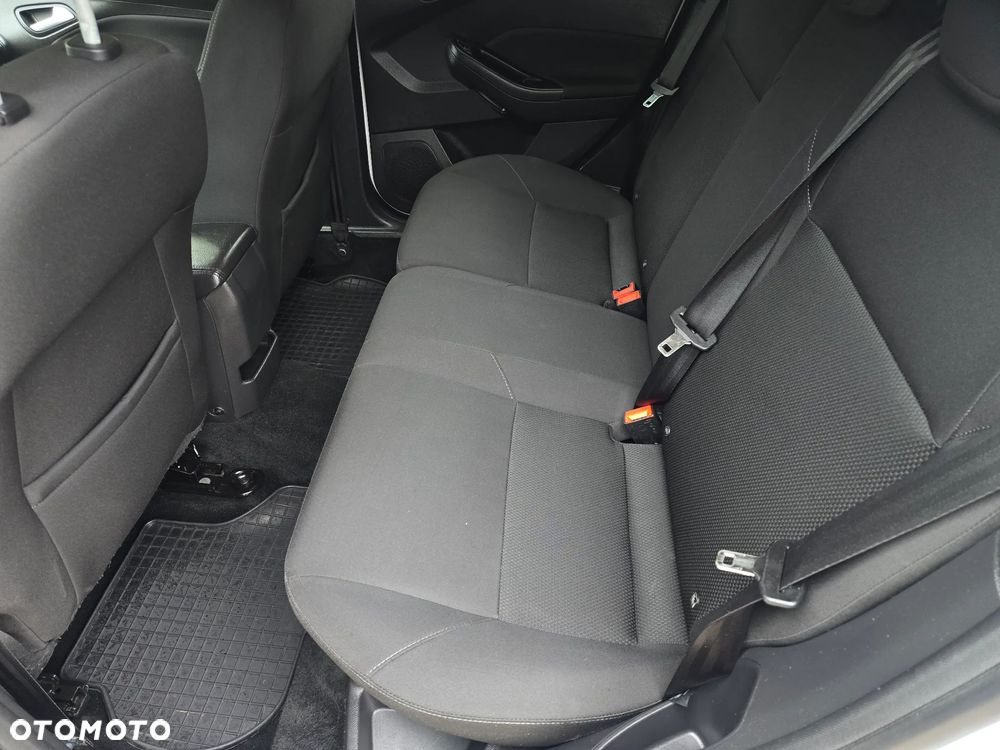 Ford Focus 1.5 TDCi DPF Start-Stopp-System Titanium - 26