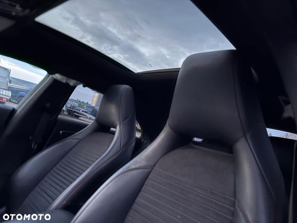 Mercedes-Benz CLA 220 d 7G-DCT AMG Line - 14