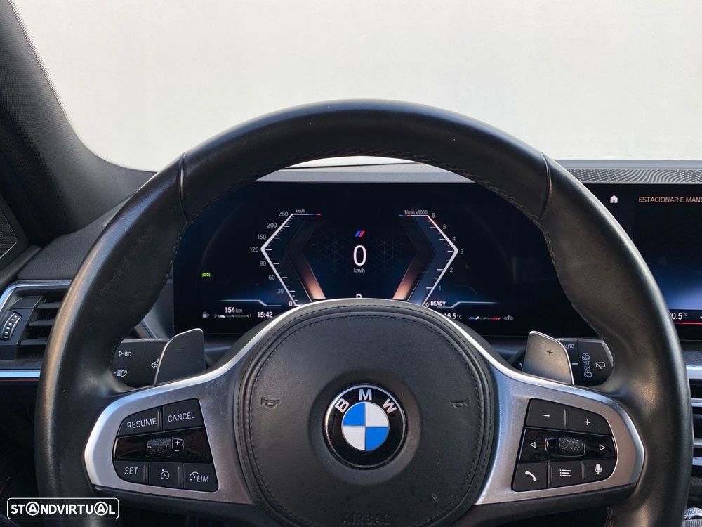 BMW 320 d Touring Pack Desportivo M Auto - 6