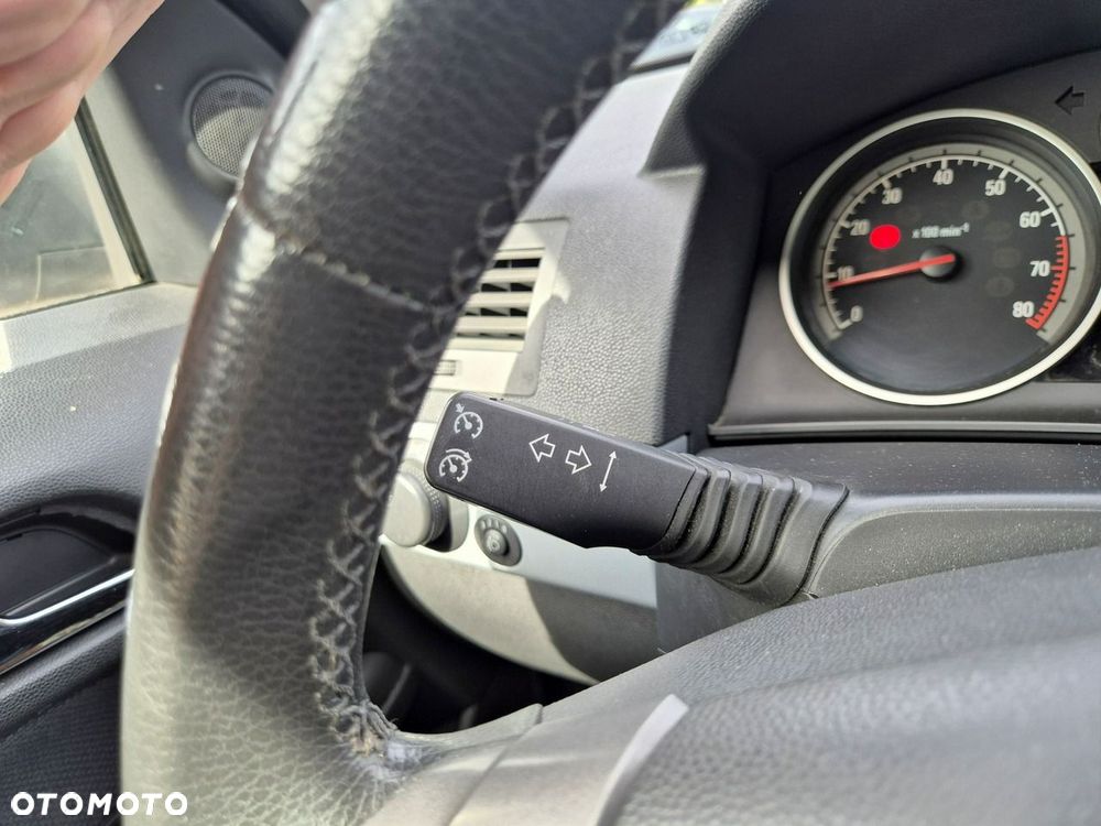 Opel Astra 1.4 Selection - 21