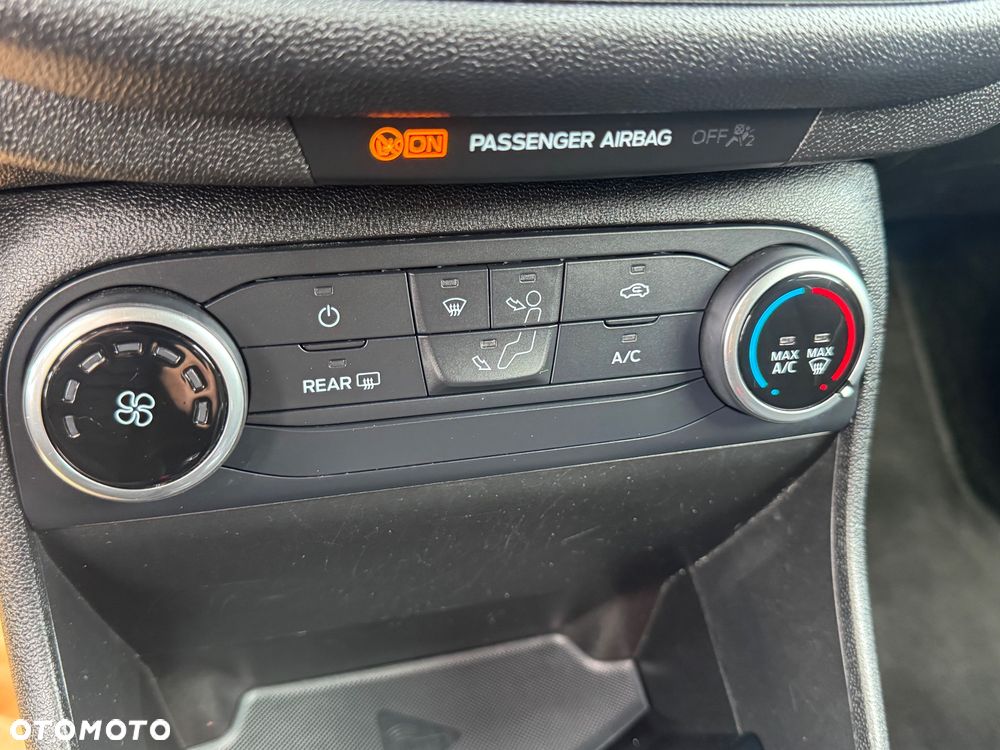 Ford Fiesta - 16