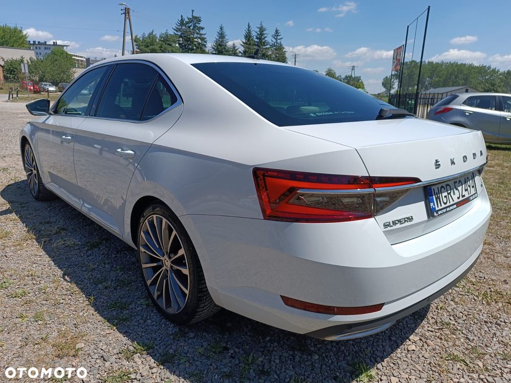 Skoda Superb 2.0 TDI SCR 4x4 L&K DSG - 8