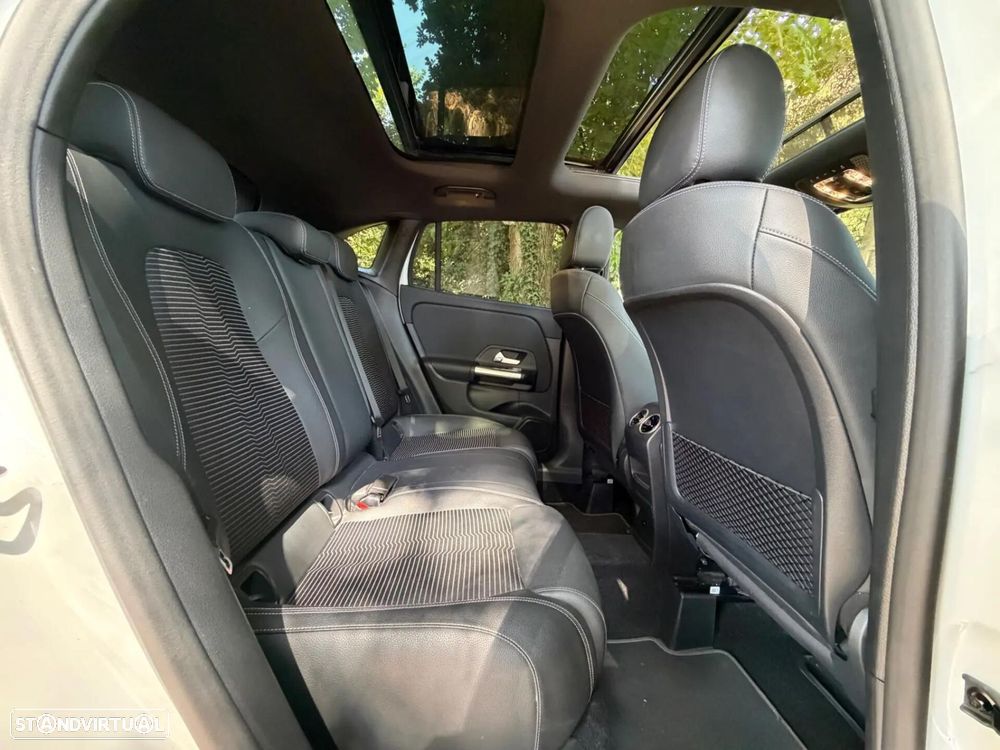 Mercedes-Benz GLA 250 e 8G-DCT Special Edition - 57