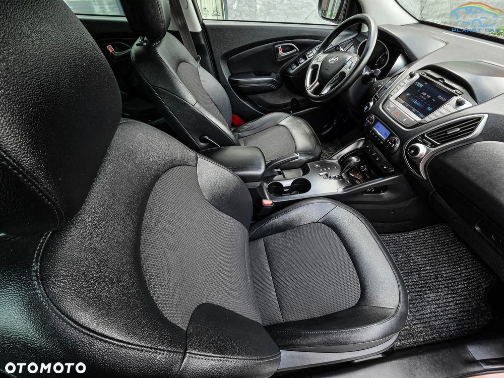Hyundai ix35 2.0 CRDi 4WD Automatik Premium - 17