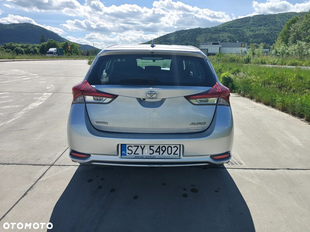 Toyota Auris 1.6 Comfort - 6