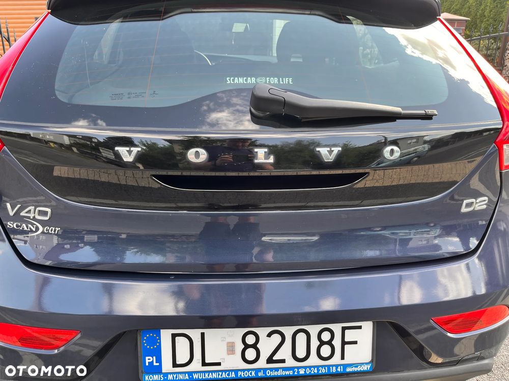 Volvo V40 D2 Momentum - 13