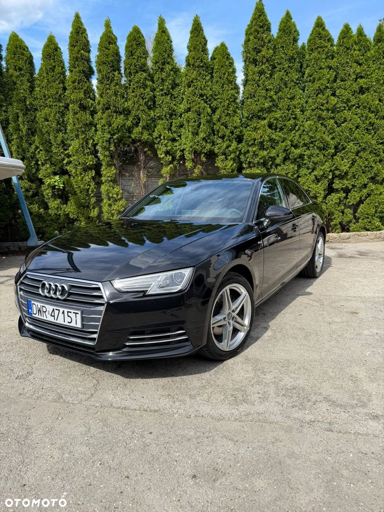 Audi A4 Limousine 2.0 TDI - 1