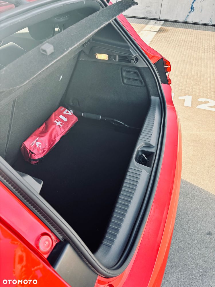 Renault Clio - 7