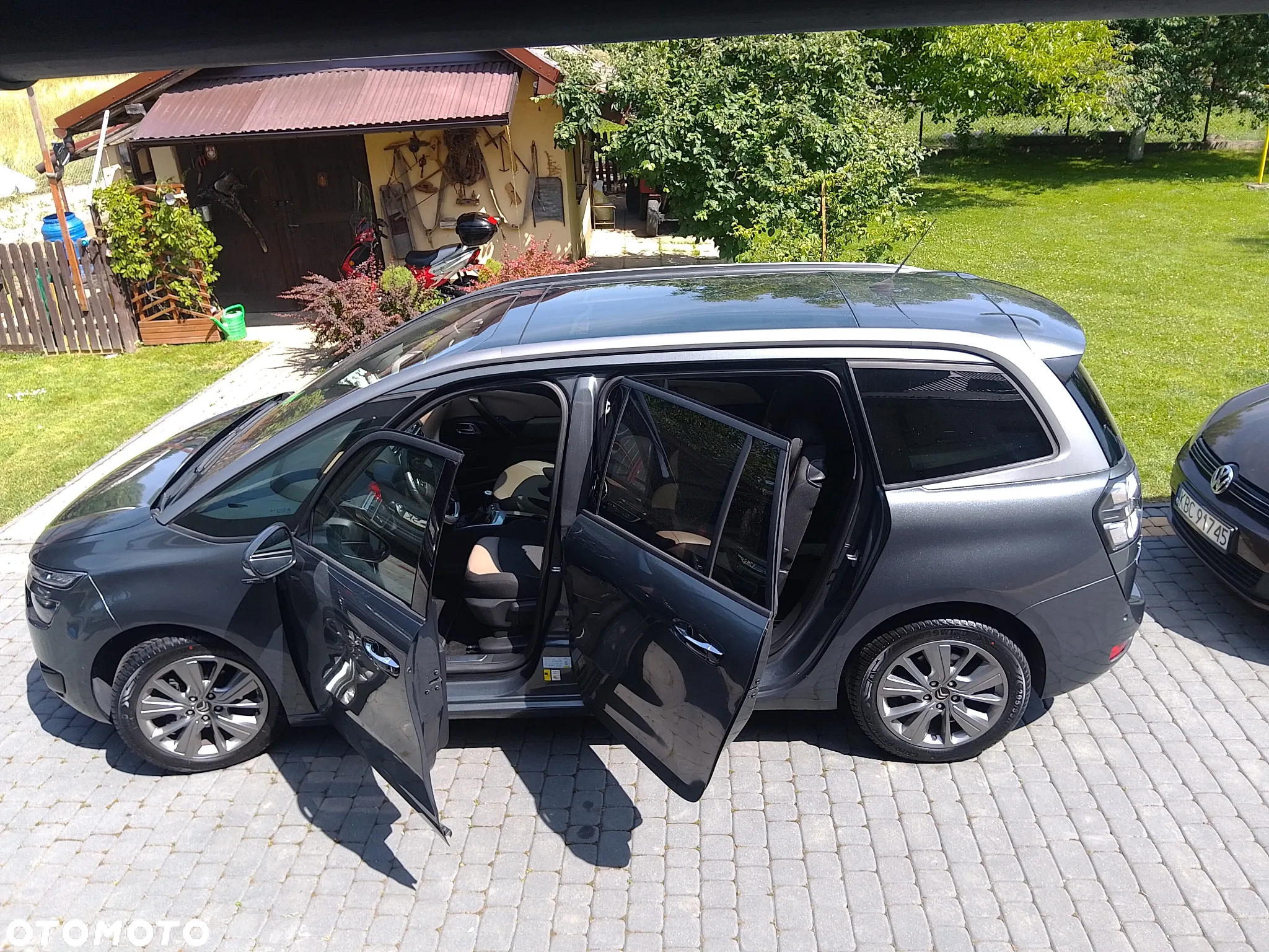 Citroën C4 Picasso e-HDi 115 Exclusive - 3