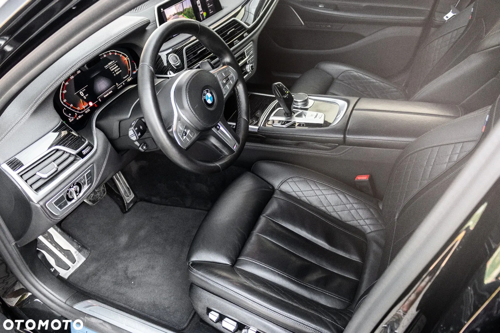 BMW Seria 7 730d xDrive sport - 28