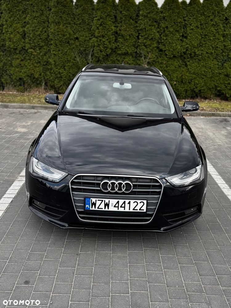 Audi A4 Avant - 1