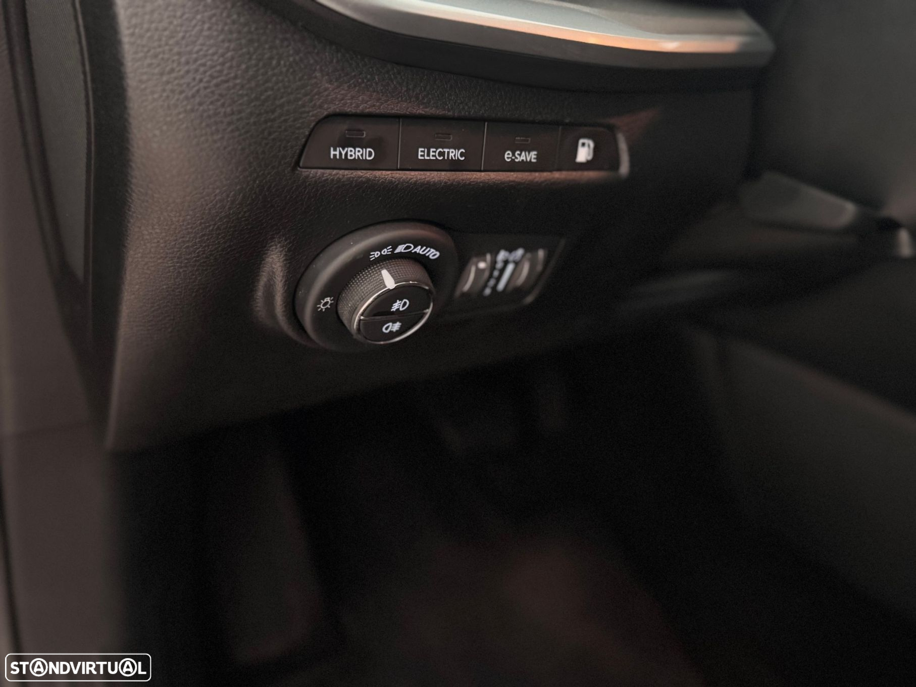 Jeep Compass - 32