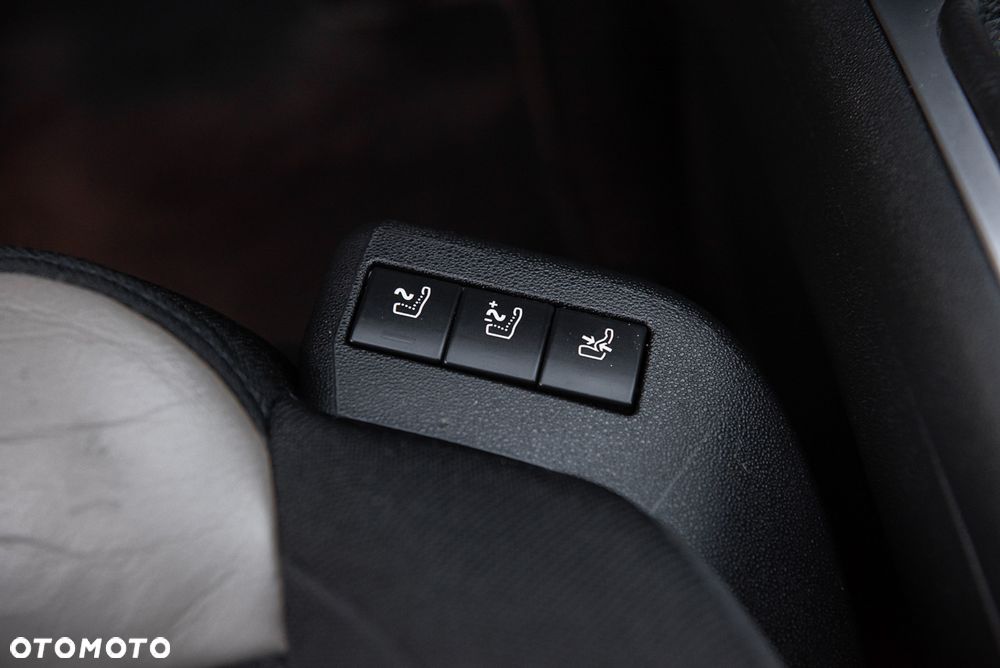 Citroën C4 Grand Picasso THP 155 Exclusive - 25