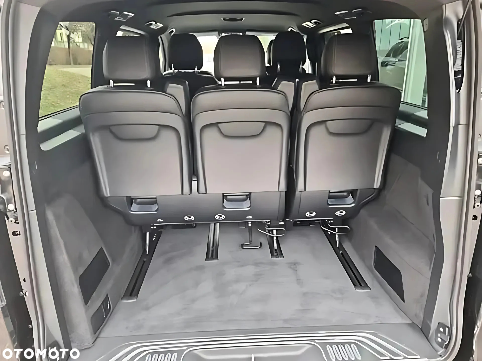 Mercedes-Benz Klasa V 300 d 4-Matic 9G-Tronic Exclusive (d³ugi) - 8