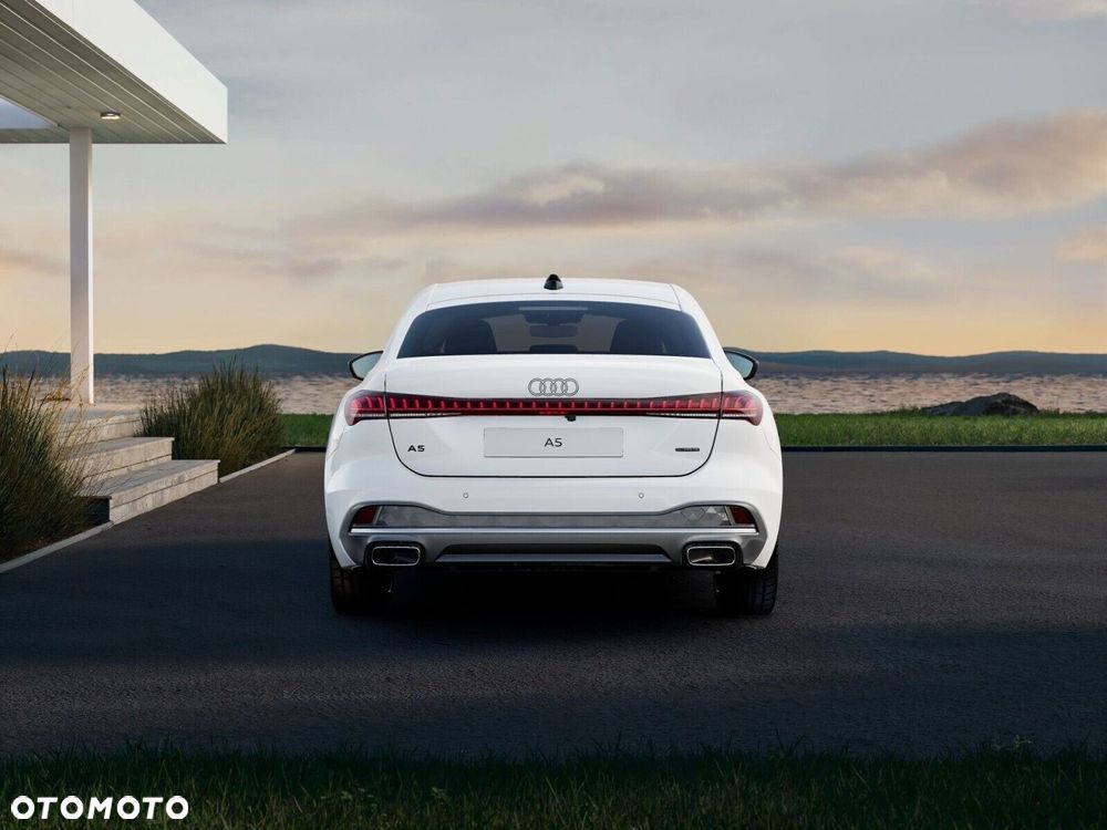 Audi A5 Limousine - 5