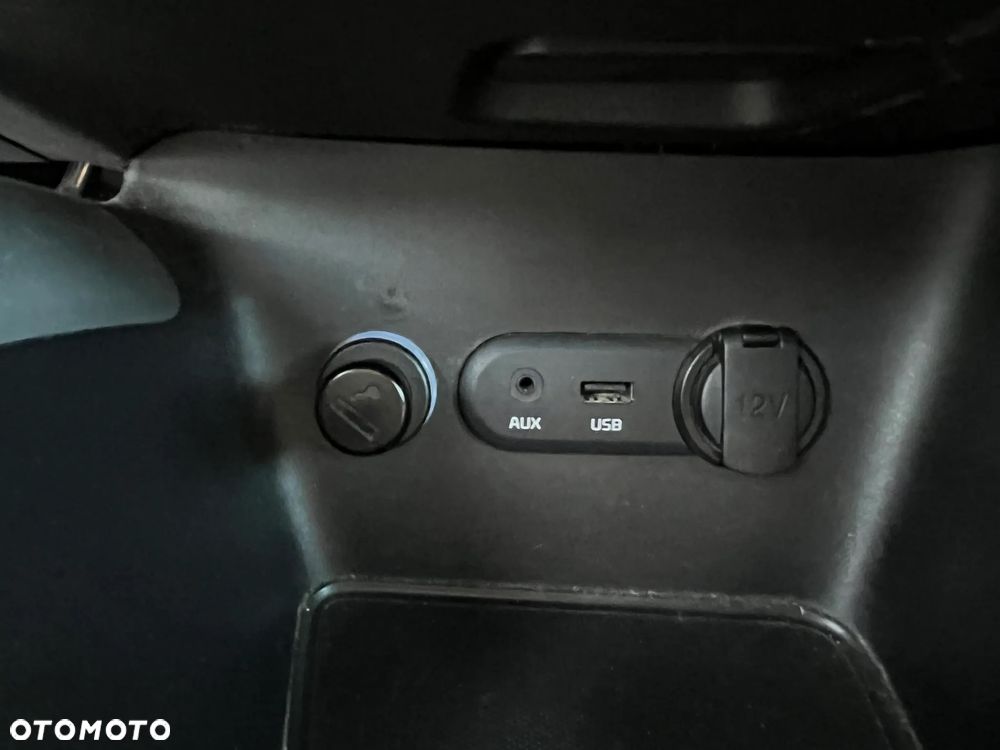 Kia Ceed - 16