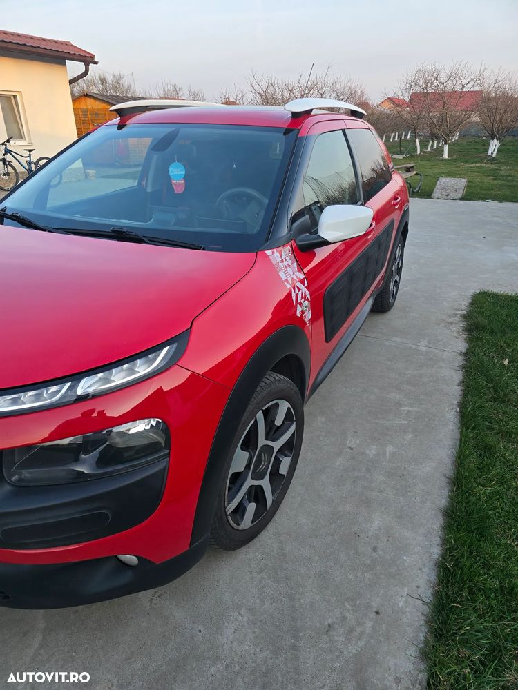 Citroën C4 Cactus 1.2 PureTech S&S BVM Shine - 6