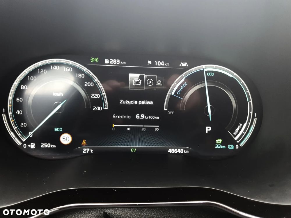Kia XCeed 1.6 GDI PHEV L Business Line DCT - 24