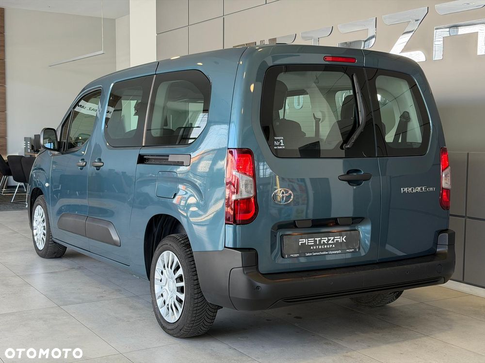 Toyota Proace City Verso 1.5 D-4D Combi - 5