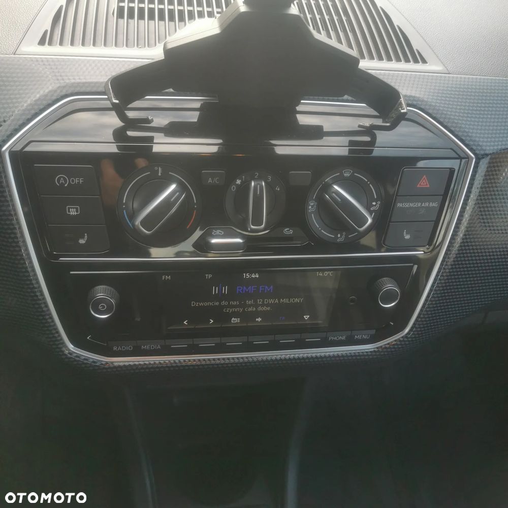 Volkswagen up! (BlueMotion Technology) high - 14