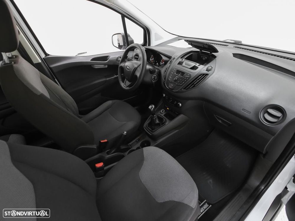 Ford Tourneo Courier 1.0 EcoBoost Ambiente - 9