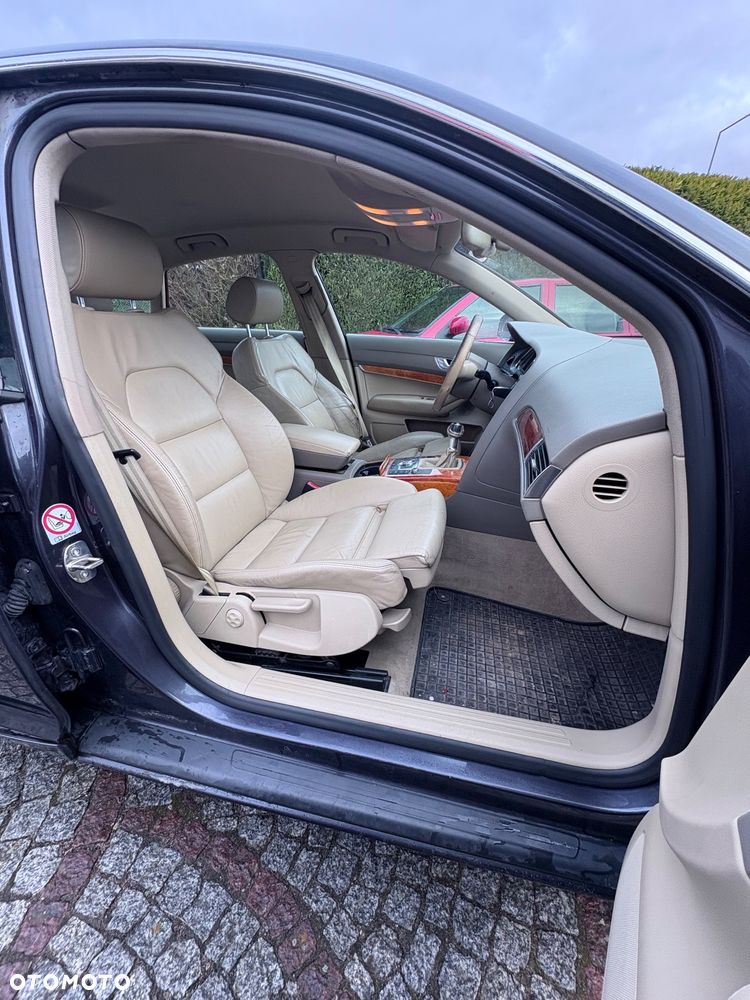 Audi A6 Limousine 2.4 - 19