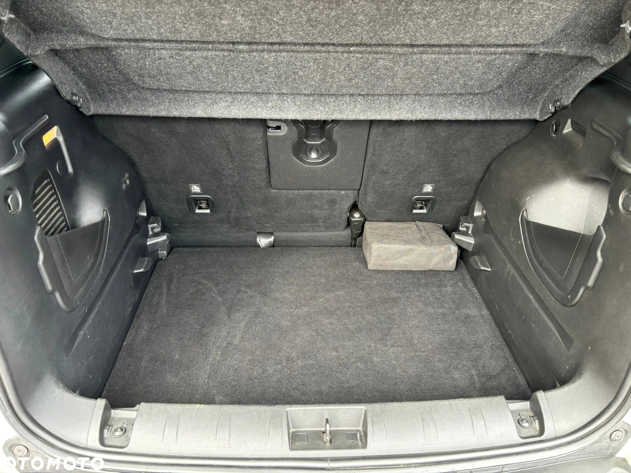 Jeep Renegade 1.3 GSE T4 Turbo S FWD S&S - 13