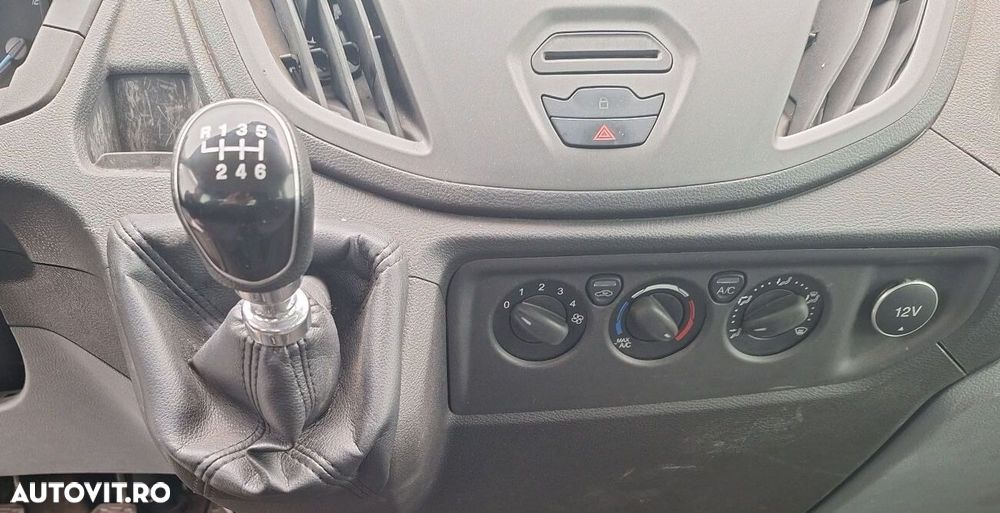 Ford Transit DoubleCab - 20