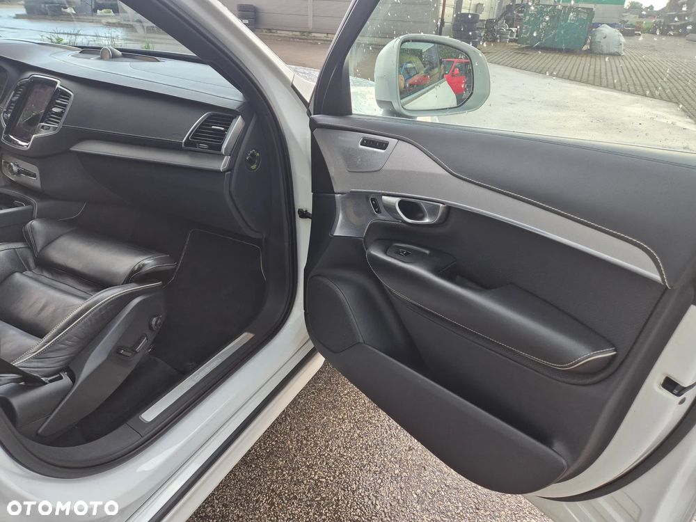 Volvo XC 90 D5 AWD Inscription 7os - 25
