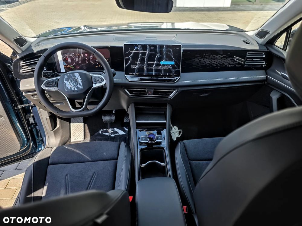 Volkswagen Tiguan 1.5 eTSI Elegance DSG - 12