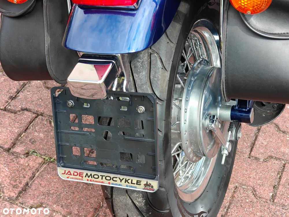 Suzuki Intruder - 13