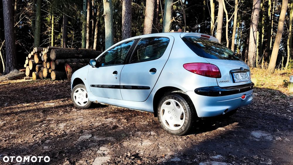 Peugeot 206 - 2