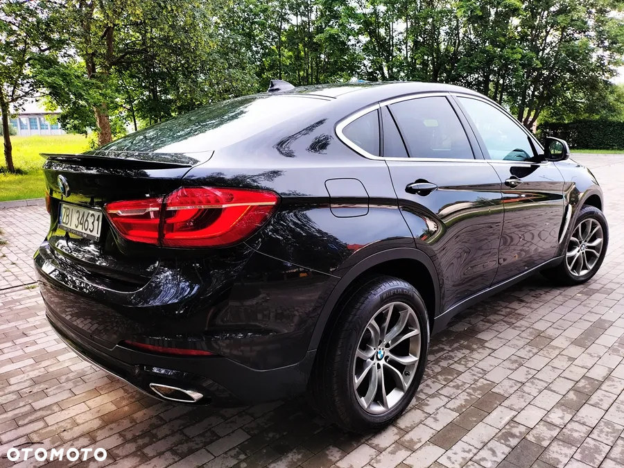 BMW X6 xDrive40d - 10
