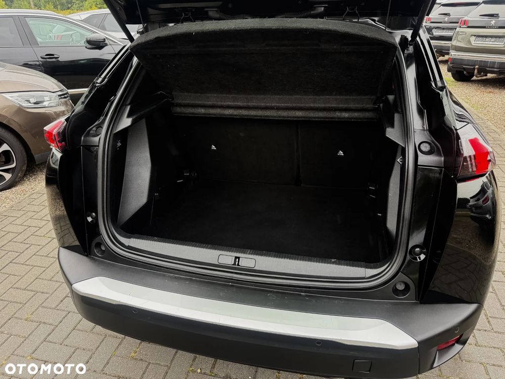 Peugeot 2008 BlueHDi 100 STOP & START Style - 9