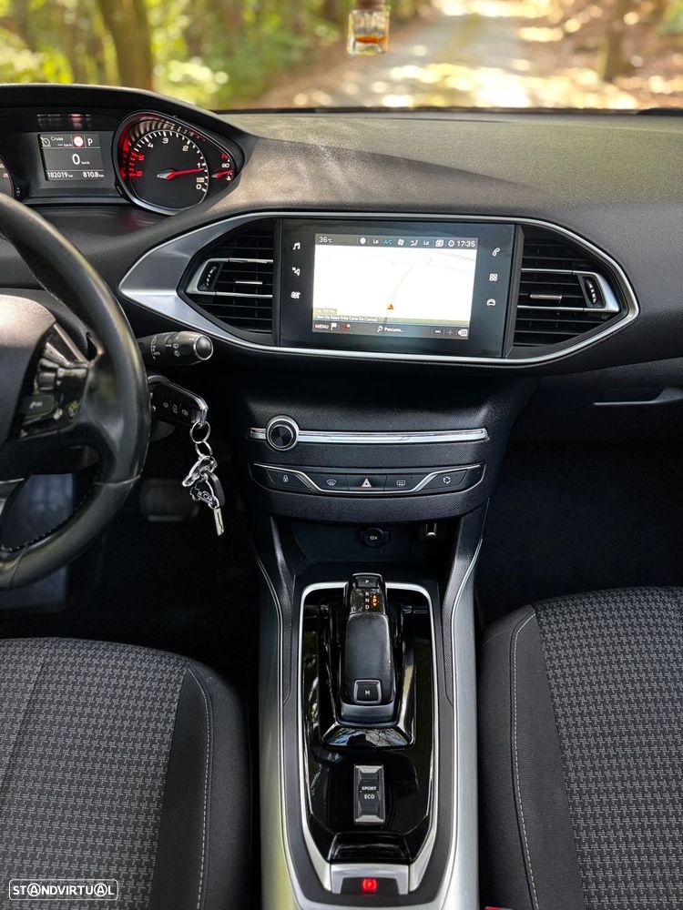 Peugeot 308 SW 1.5 BlueHDi Style EAT8 - 18