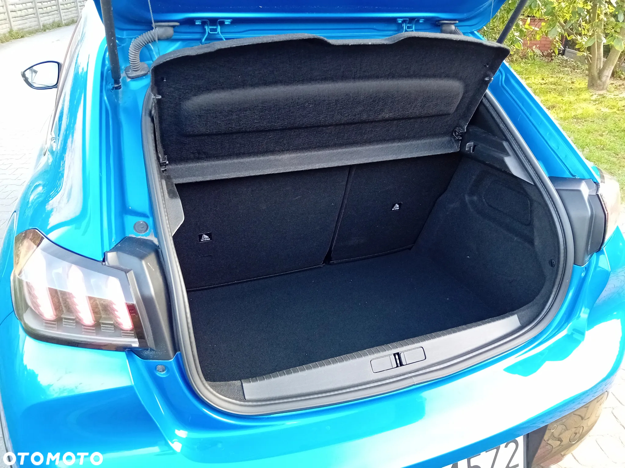Peugeot 208 1.2 PureTech GT Line S&S EAT8 - 26