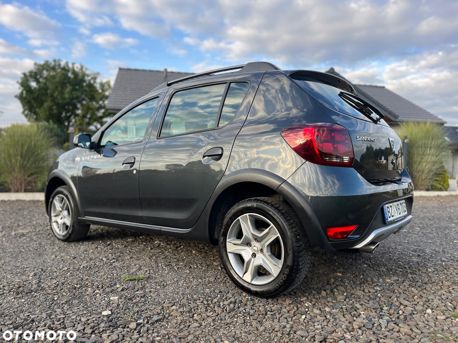 Dacia Sandero Stepway TCe 90 Prestige - 9