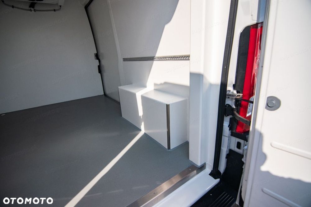 Fiat Ducato 3.3t L2H2 Zabudowa Izotermiczna 2.2 140KM - 11