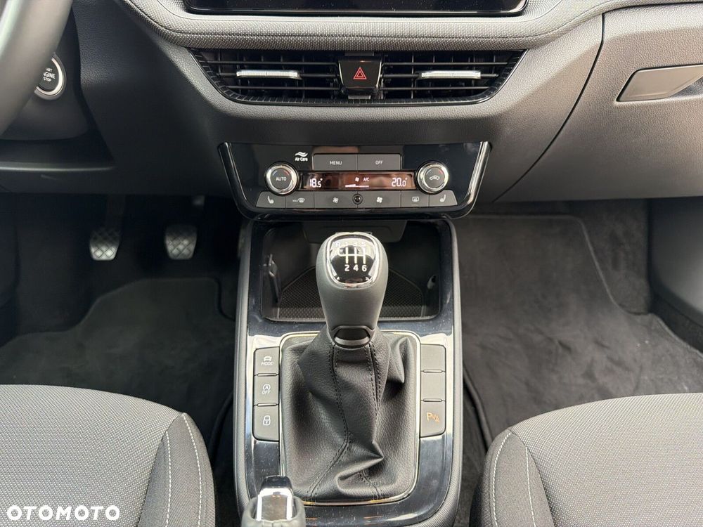 Skoda Fabia 1.0 TSI Drive - 19