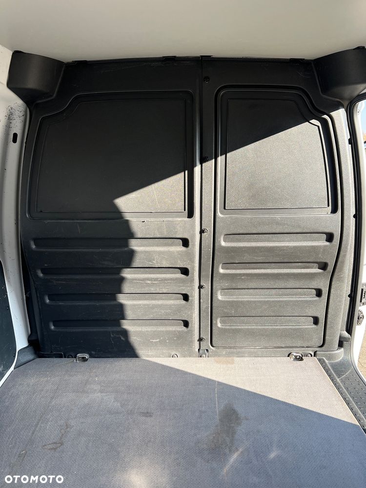 Volkswagen CADDY - 18