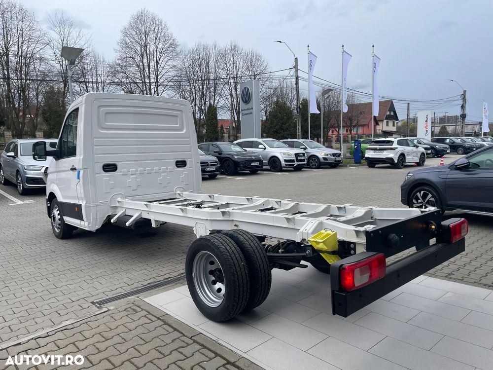 Volkswagen Crafter 3.5 CS Sasiu L4 dRWD 120kW - 6