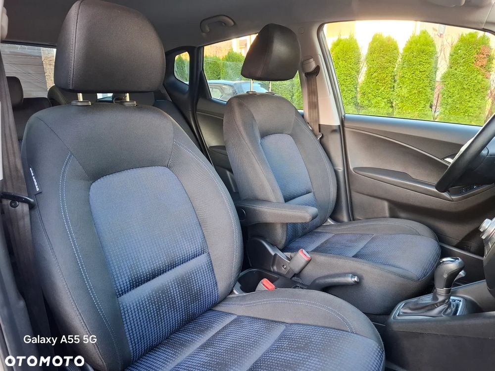 Hyundai ix20 1.6 Premium - 25